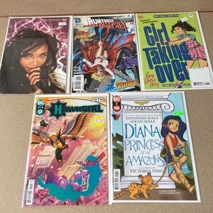 DC Comics Kids Collection - Assorted Cover Comics (Blue, Green, Purple)
